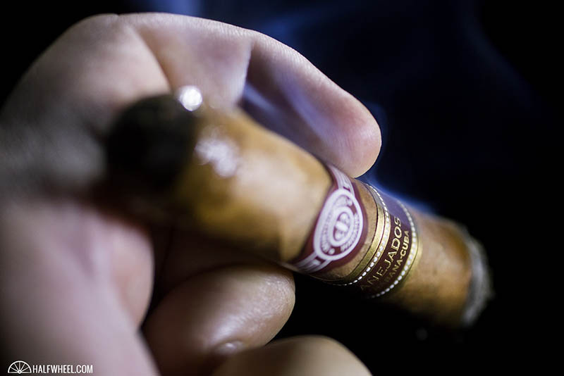 Montecristo Churchill Anejado 3