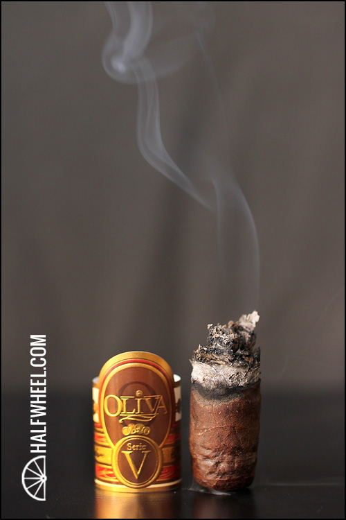 奥利瓦V系列马杜罗特别2012 - OLIVA SERIE V MADURO ESPECIAL 2012