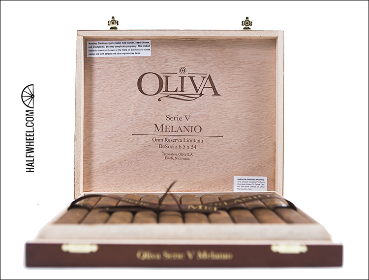 奥利瓦 OLIVA SERIE V MELANIO DESOCIO 雪茄