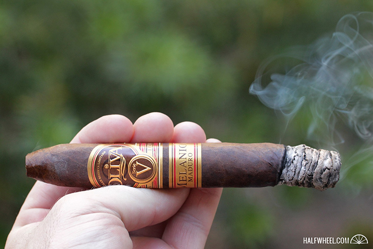 Oliva Serie V Melanio Maduro 鱼雷