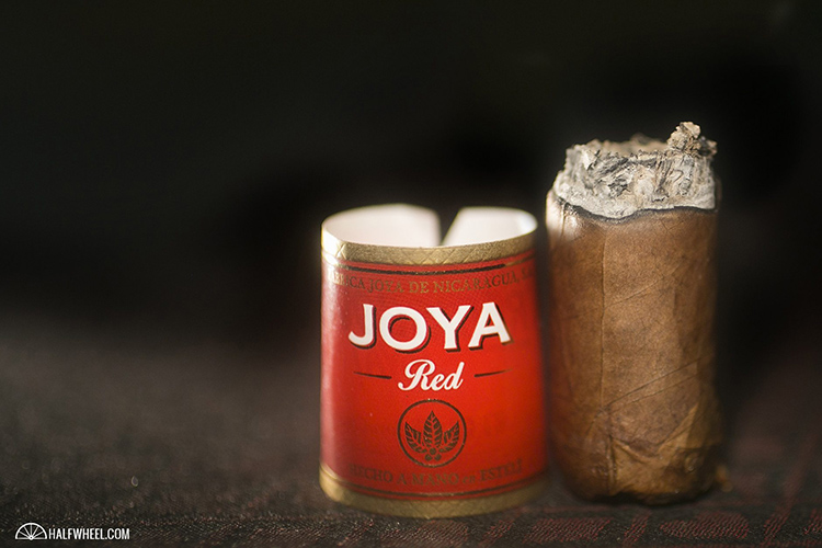 JOYA RED ROBUSTO 雪茄