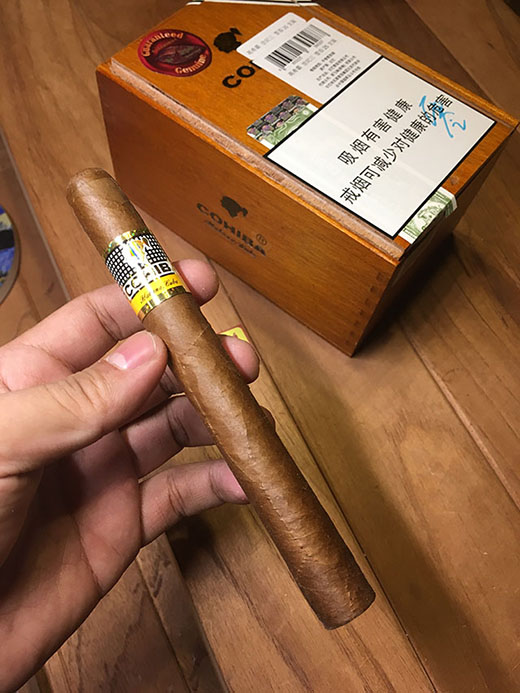 高希霸世纪三号雪茄（Cohiba Siglo III）雪茄
