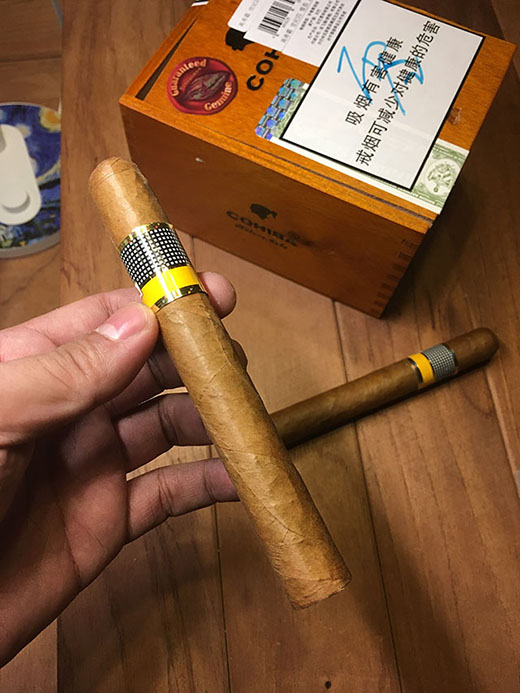 高希霸世纪四号（Cohiba Siglo IV）
